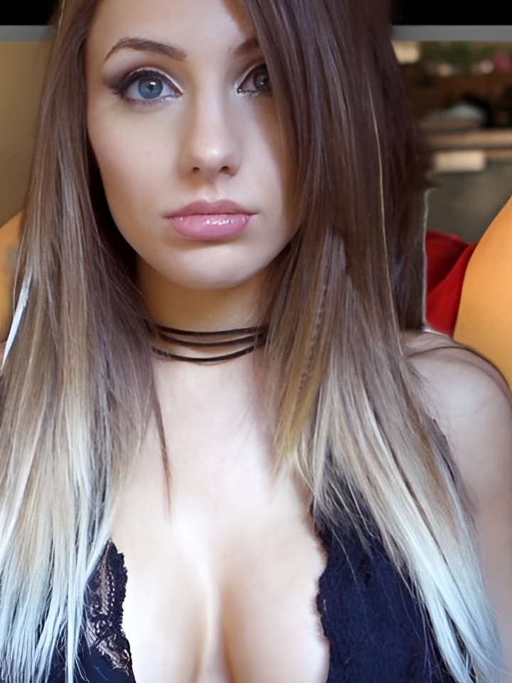 Фрида привлекальеная девушка из Когалым цена от 4000 руб