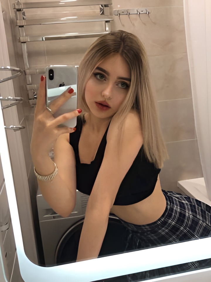 Ксюша привлекальеная девушка из Когалым цена от 2000 руб