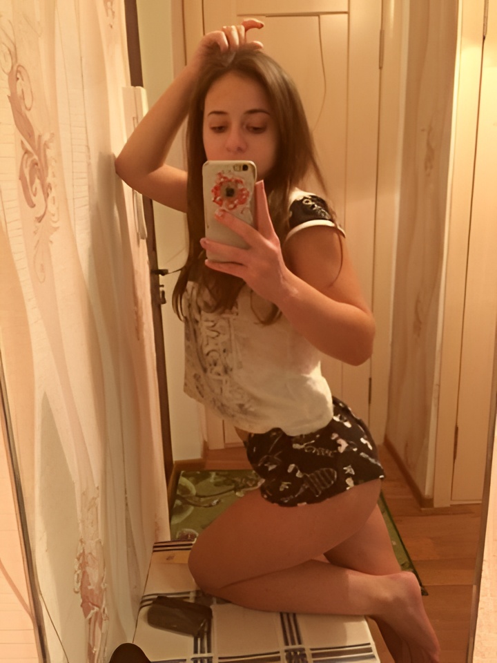 Лидия привлекальеная девушка из Когалым цена от 3000 руб