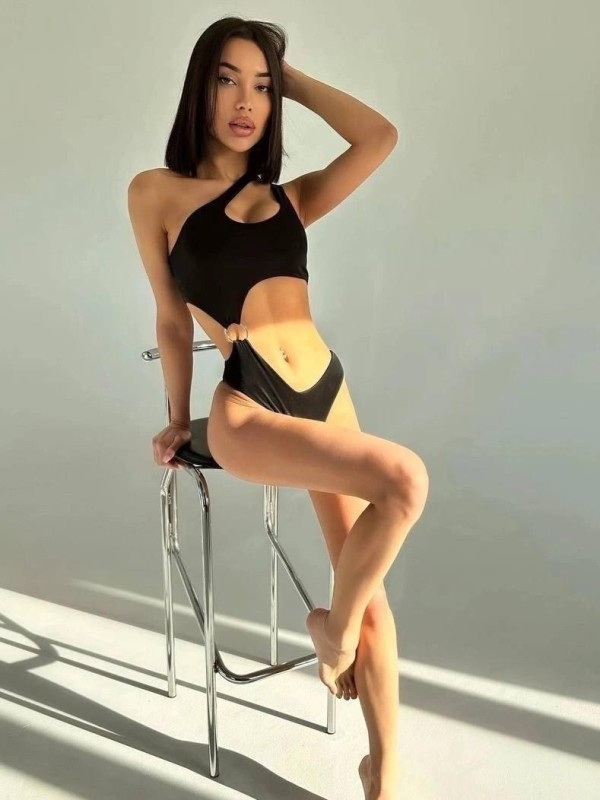 Оля привлекательная девушка из Когалым цена от 6000 руб